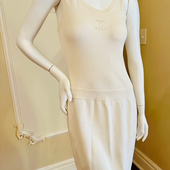 CHANEL CC LOGO DRESS SIZE 40 - Picture 12 of 16